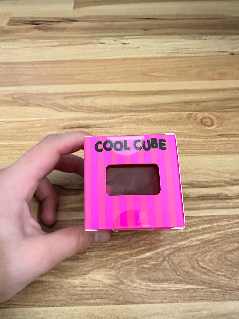 Cool Cube (Pink)